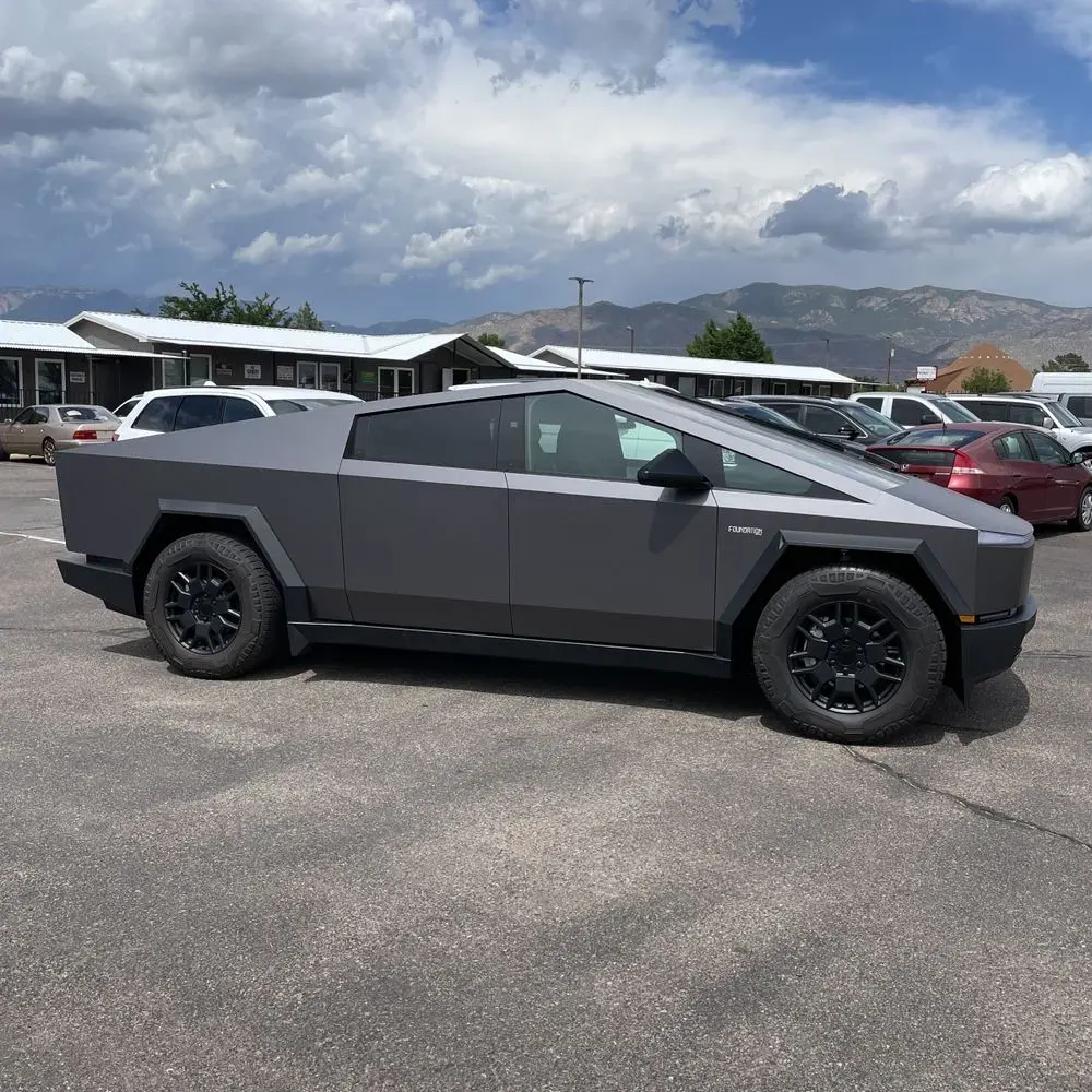 2024 Tesla Cybertruck Base