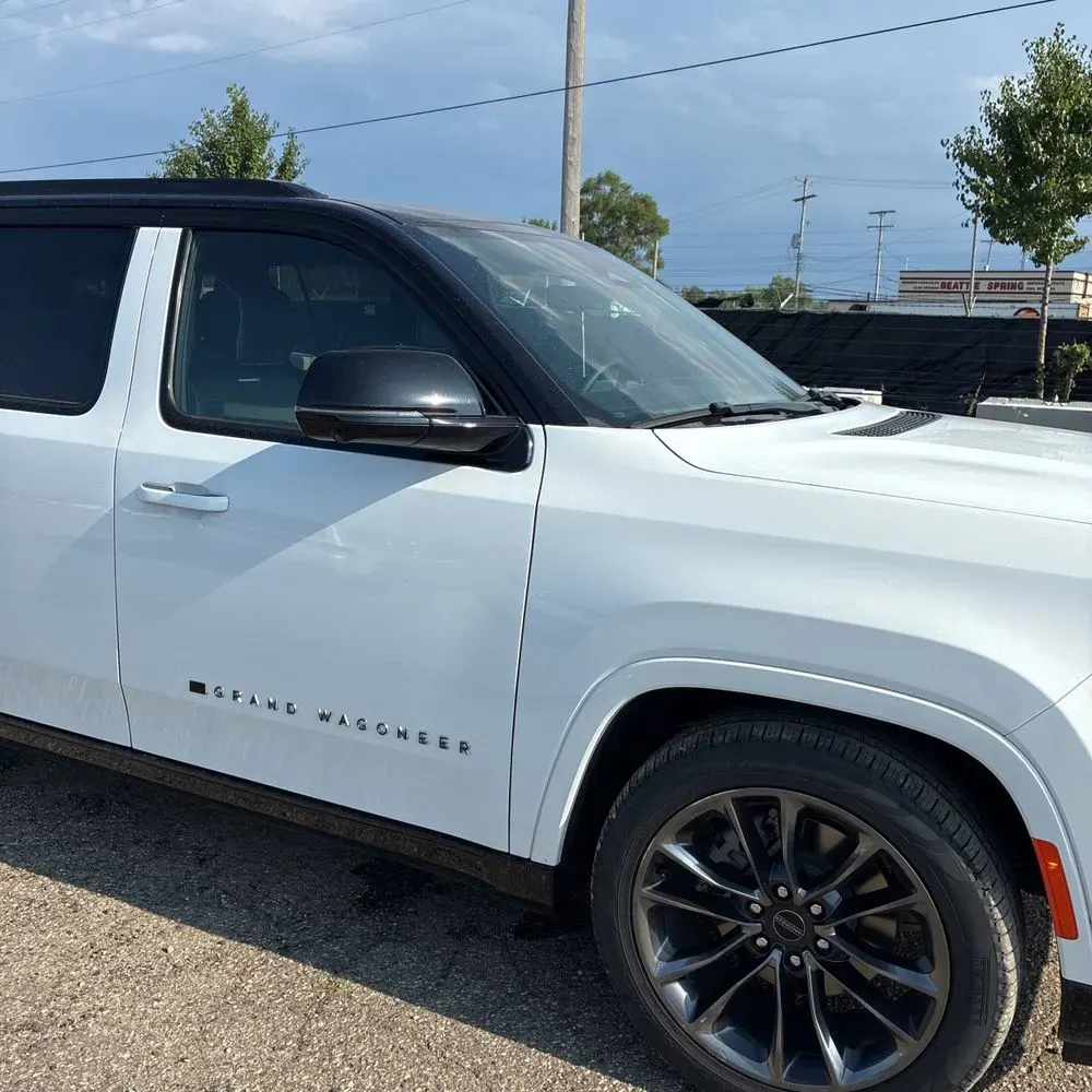2024 Jeep Grand Wagoneer Series II Obsidian