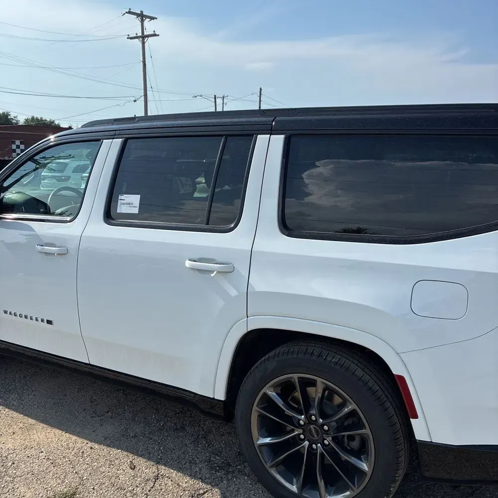 2024 Jeep Grand Wagoneer Series II Obsidian