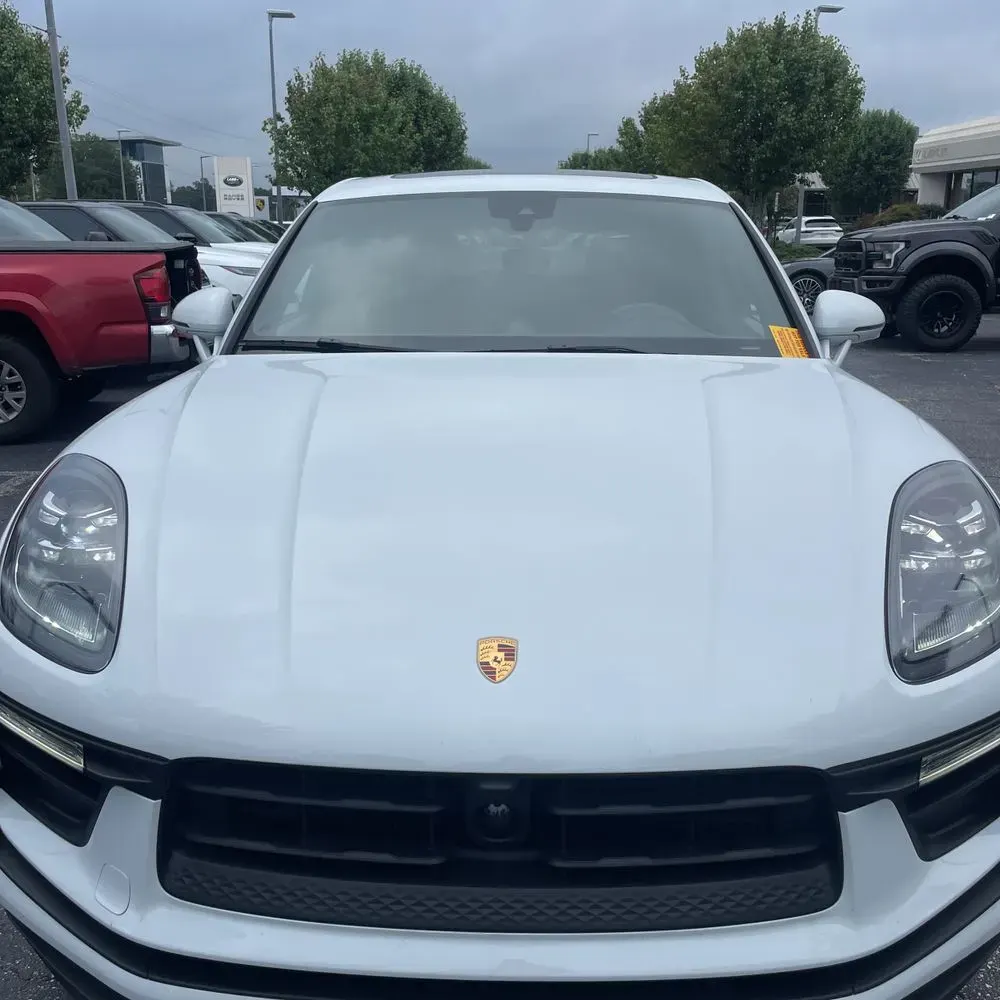 2024 Porsche Macan Base