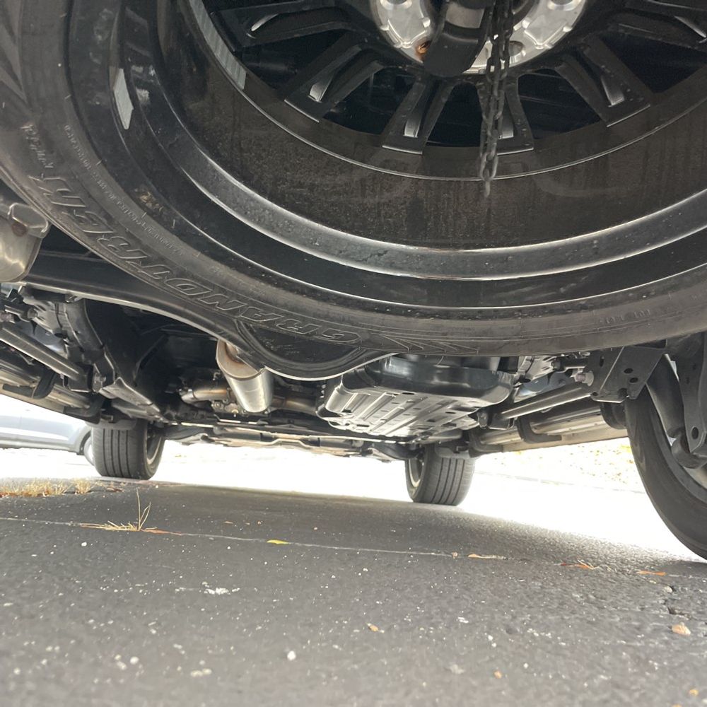 2023 Lexus LX 600 F SPORT Handling