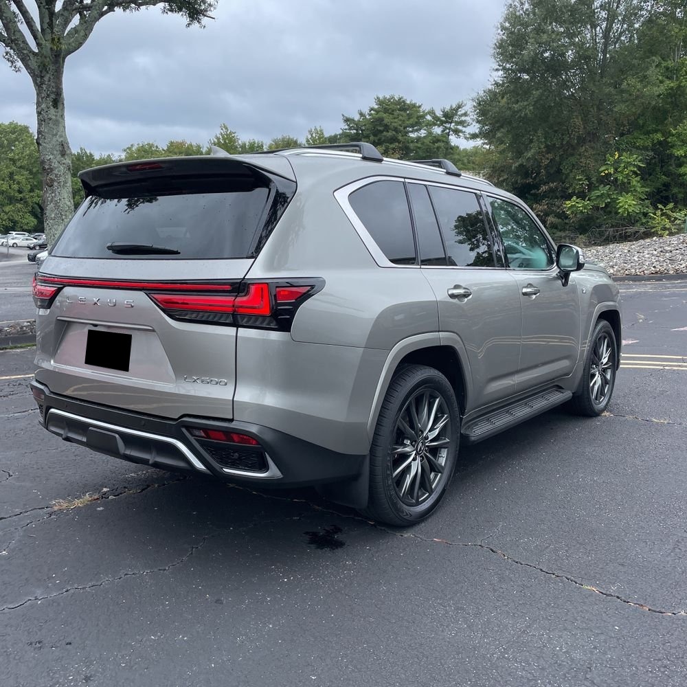 2023 Lexus LX 600 F SPORT Handling