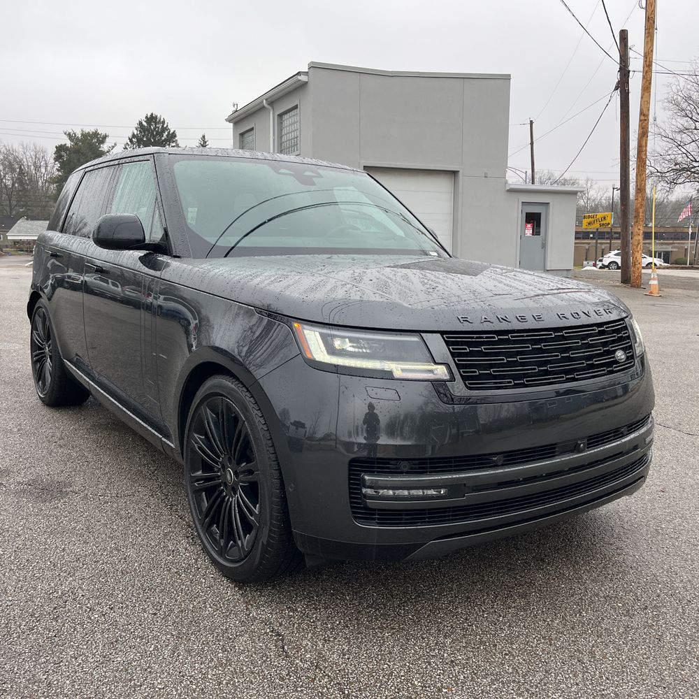 2024 Land Rover Range Rover P530 SE