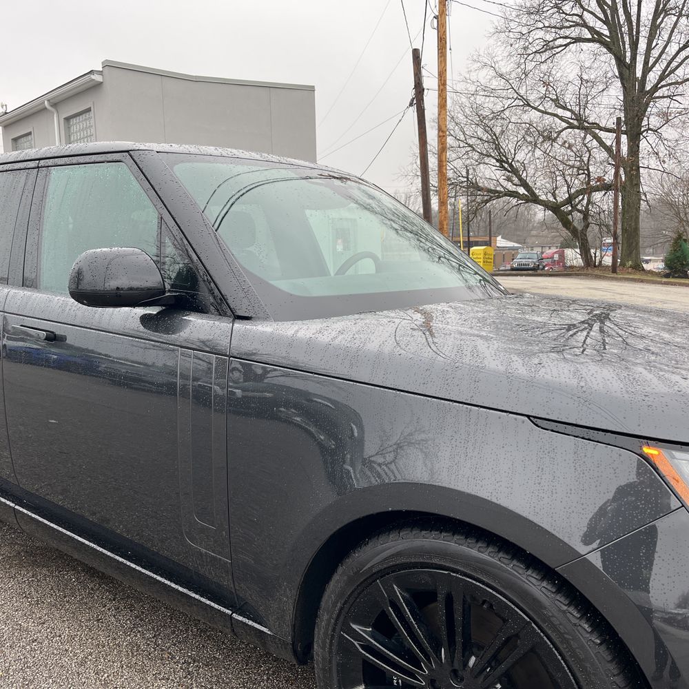 2024 Land Rover Range Rover P530 SE
