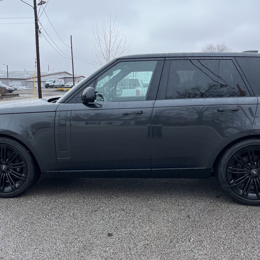 2024 Land Rover Range Rover P530 SE