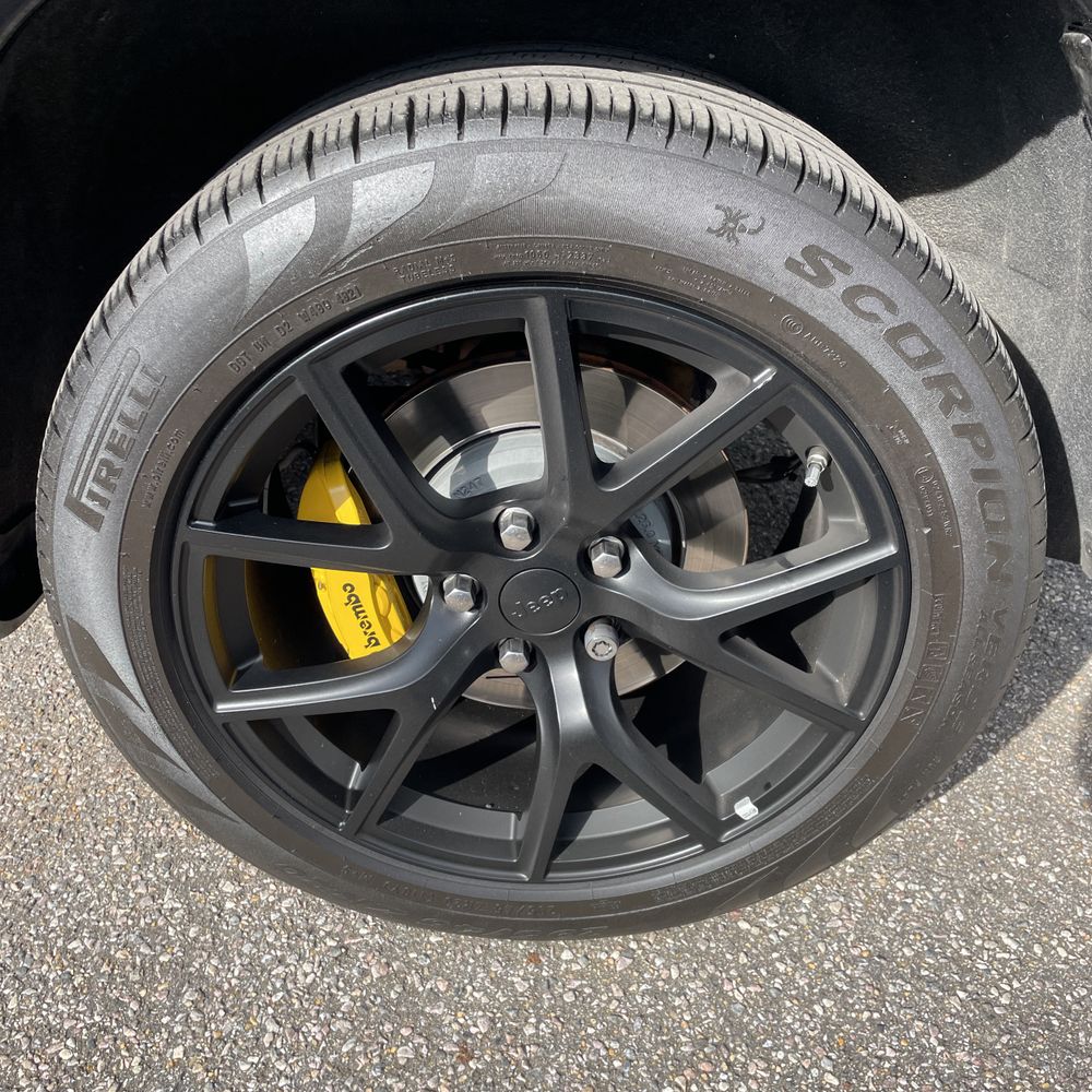 2021 Jeep Grand Cherokee Trackhawk