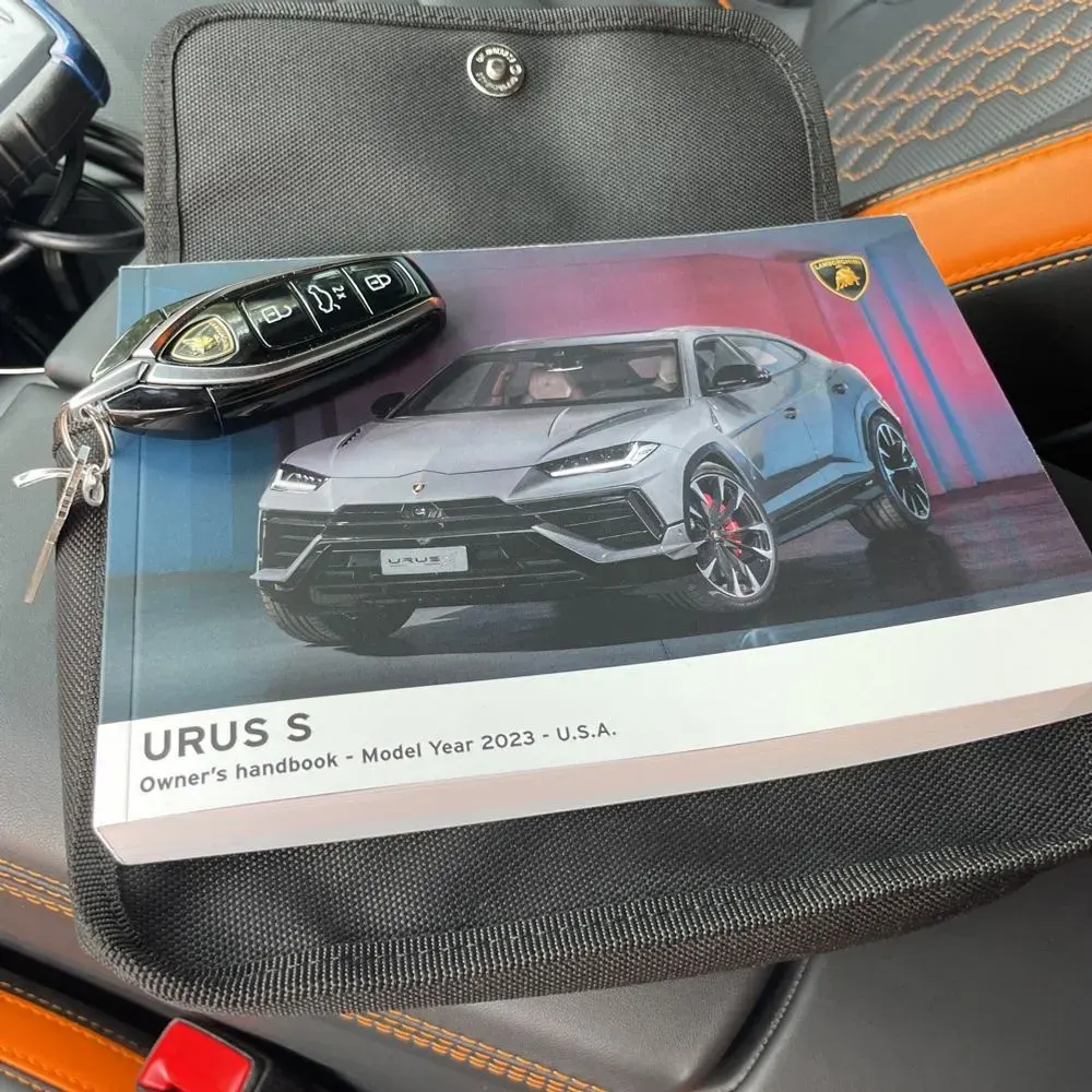 2023 Lamborghini Urus S