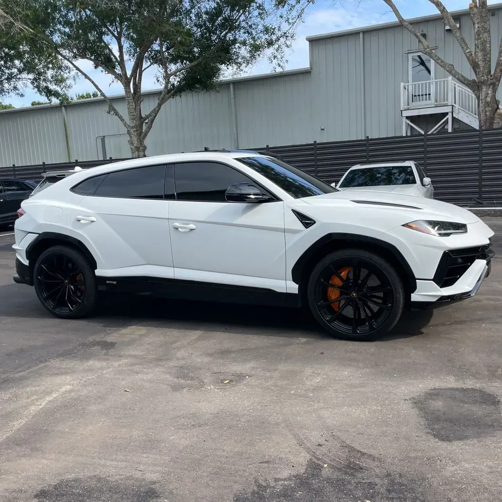 2023 Lamborghini Urus S