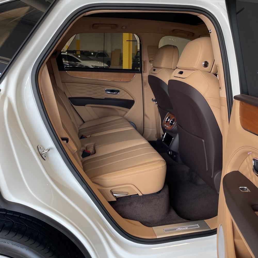 2024 Bentley Bentayga Base