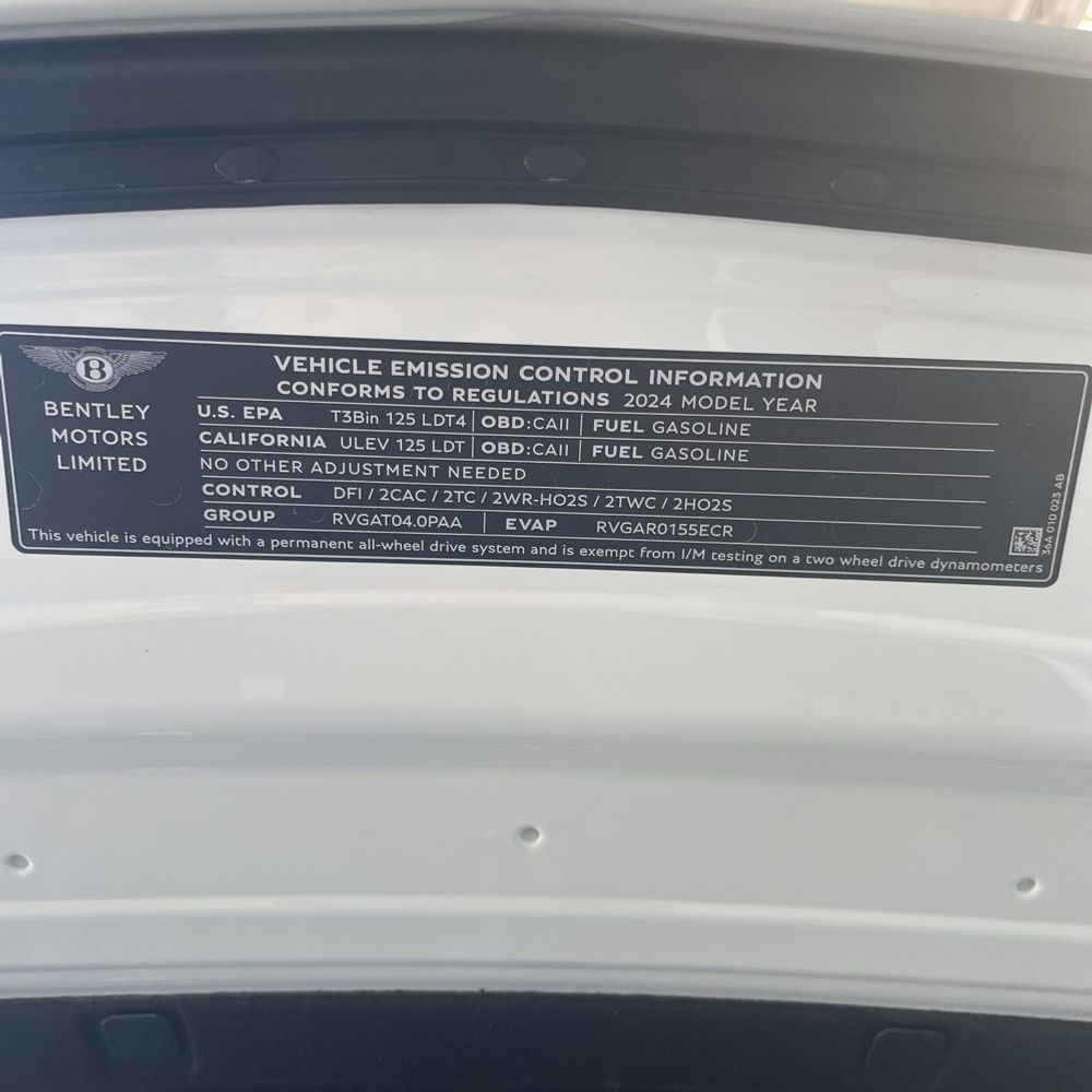 2024 Bentley Bentayga Base