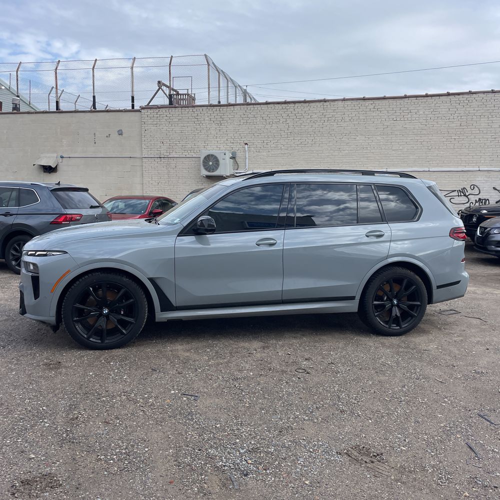 2024 BMW X7 M60i