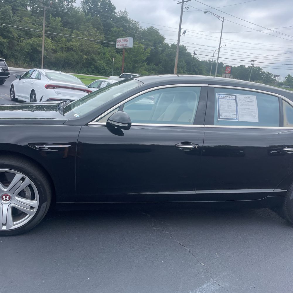 2015 Bentley Flying Spur Base