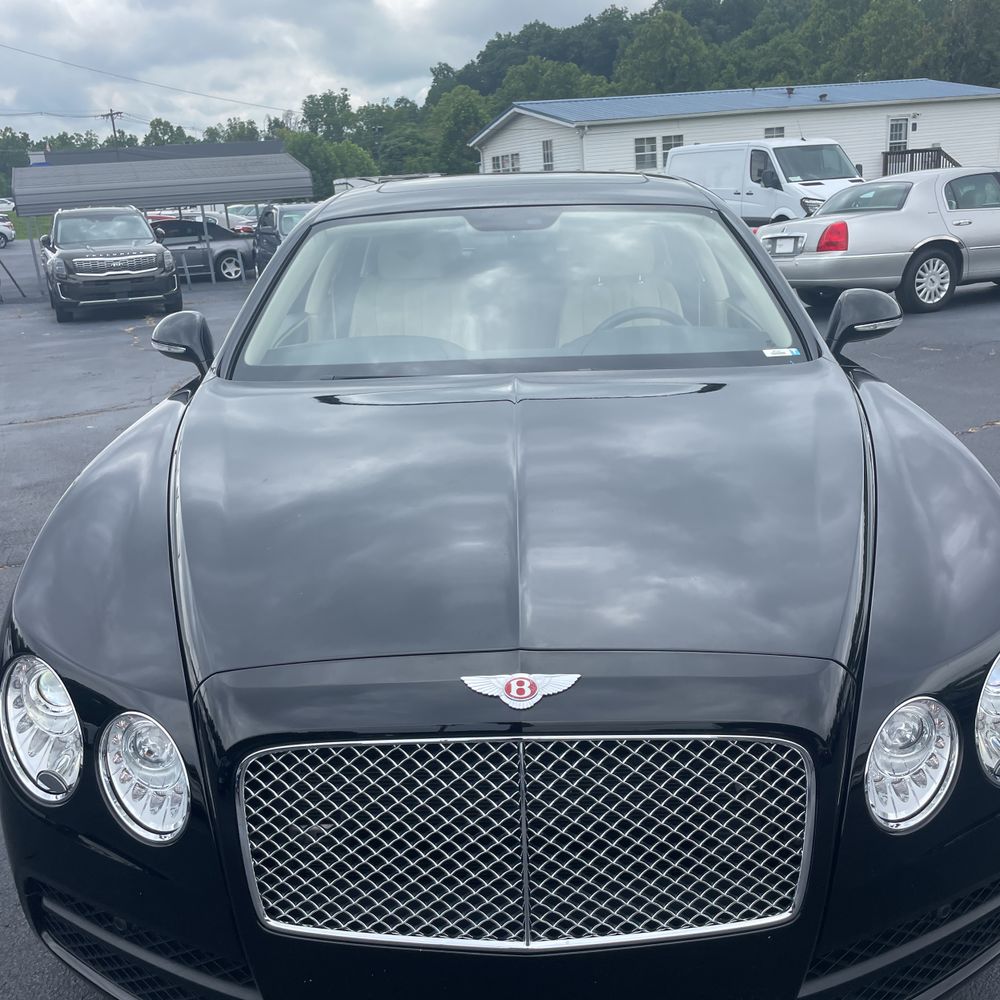 2015 Bentley Flying Spur Base