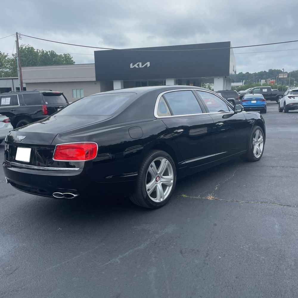 2015 Bentley Flying Spur Base
