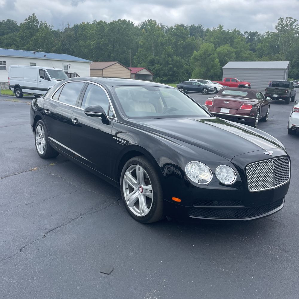 2015 Bentley Flying Spur Base