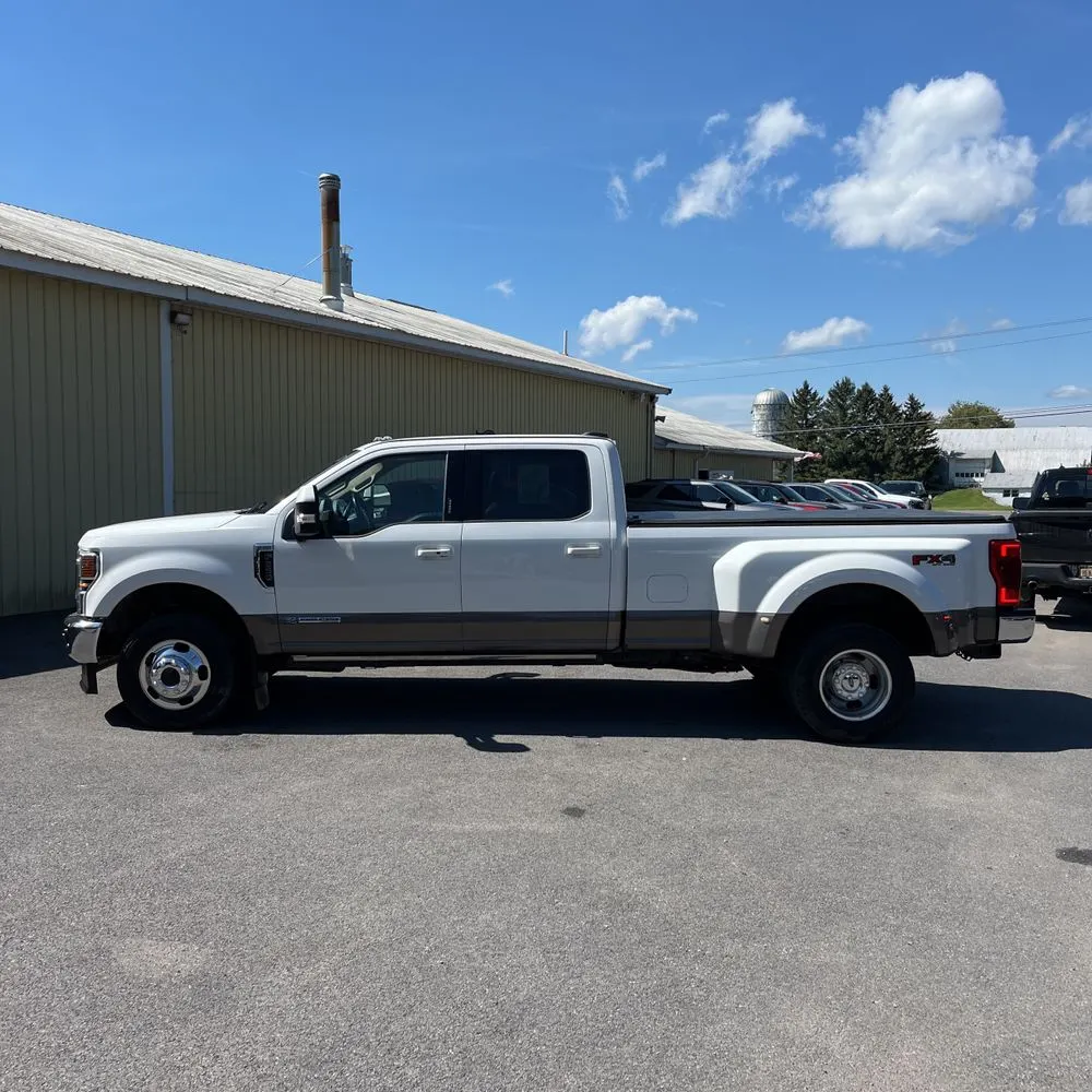 2022 Ford F-350 Super Duty Lariat