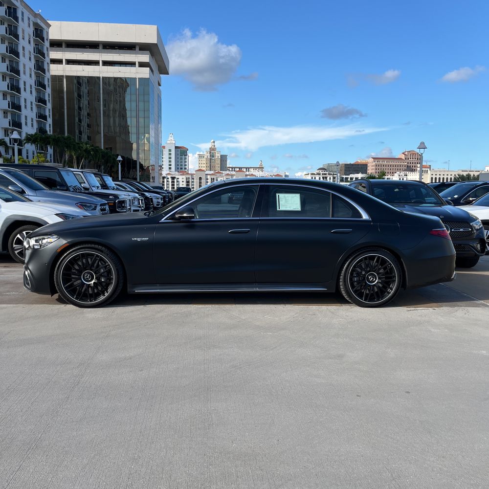 2024 Mercedes-Benz S-Class AMG S 63 E Performance