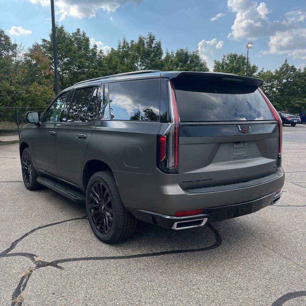 2023 Cadillac Escalade Premium Luxury