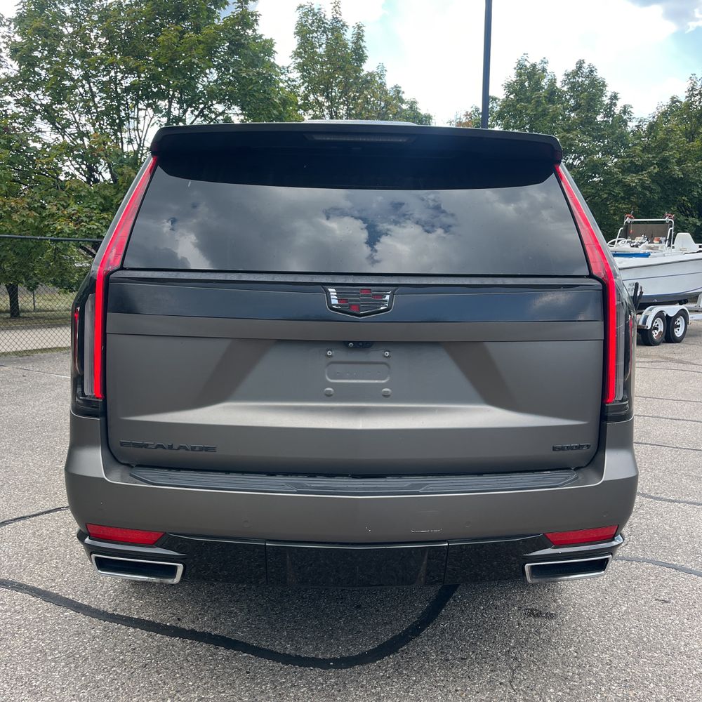 2023 Cadillac Escalade Premium Luxury