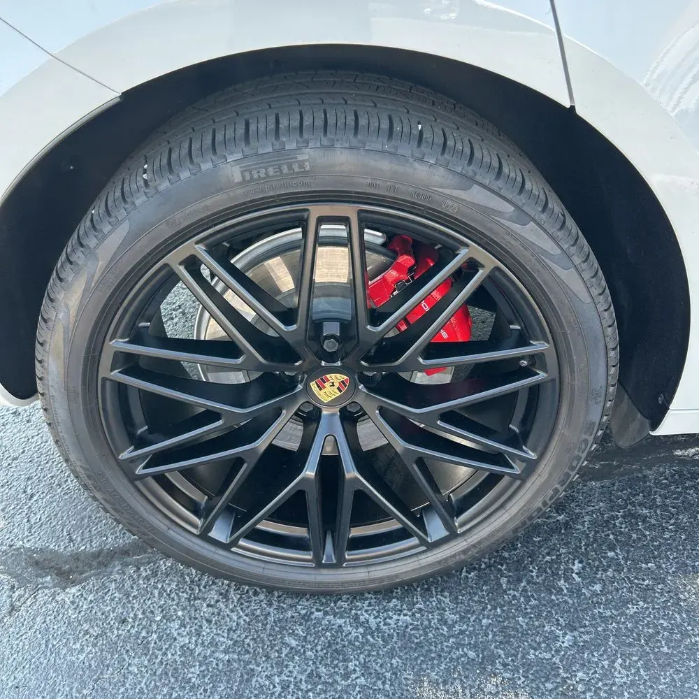 2023 Porsche Macan GTS