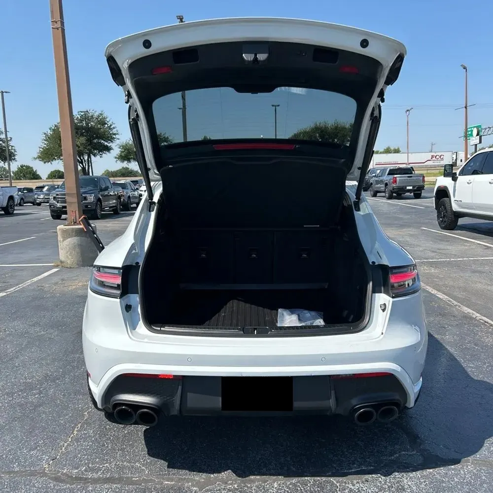 2023 Porsche Macan GTS