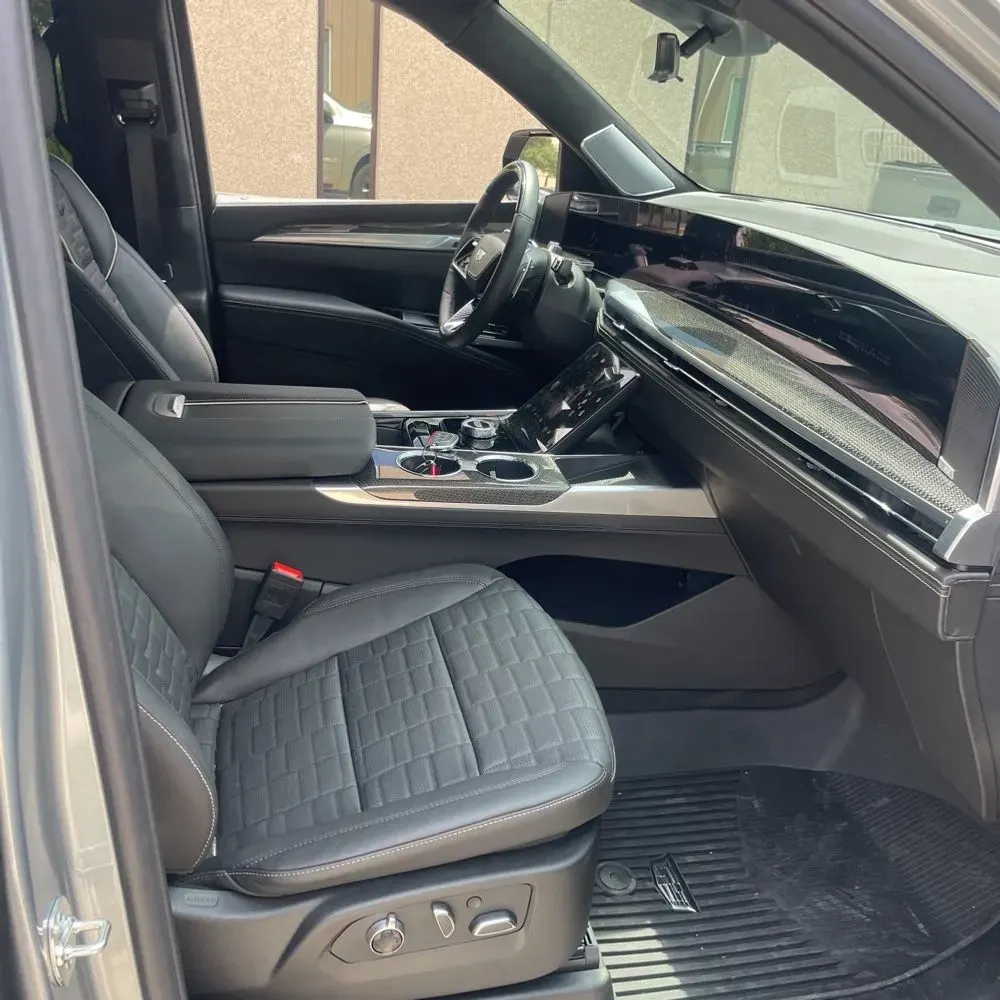 2025 Cadillac Escalade-V Base