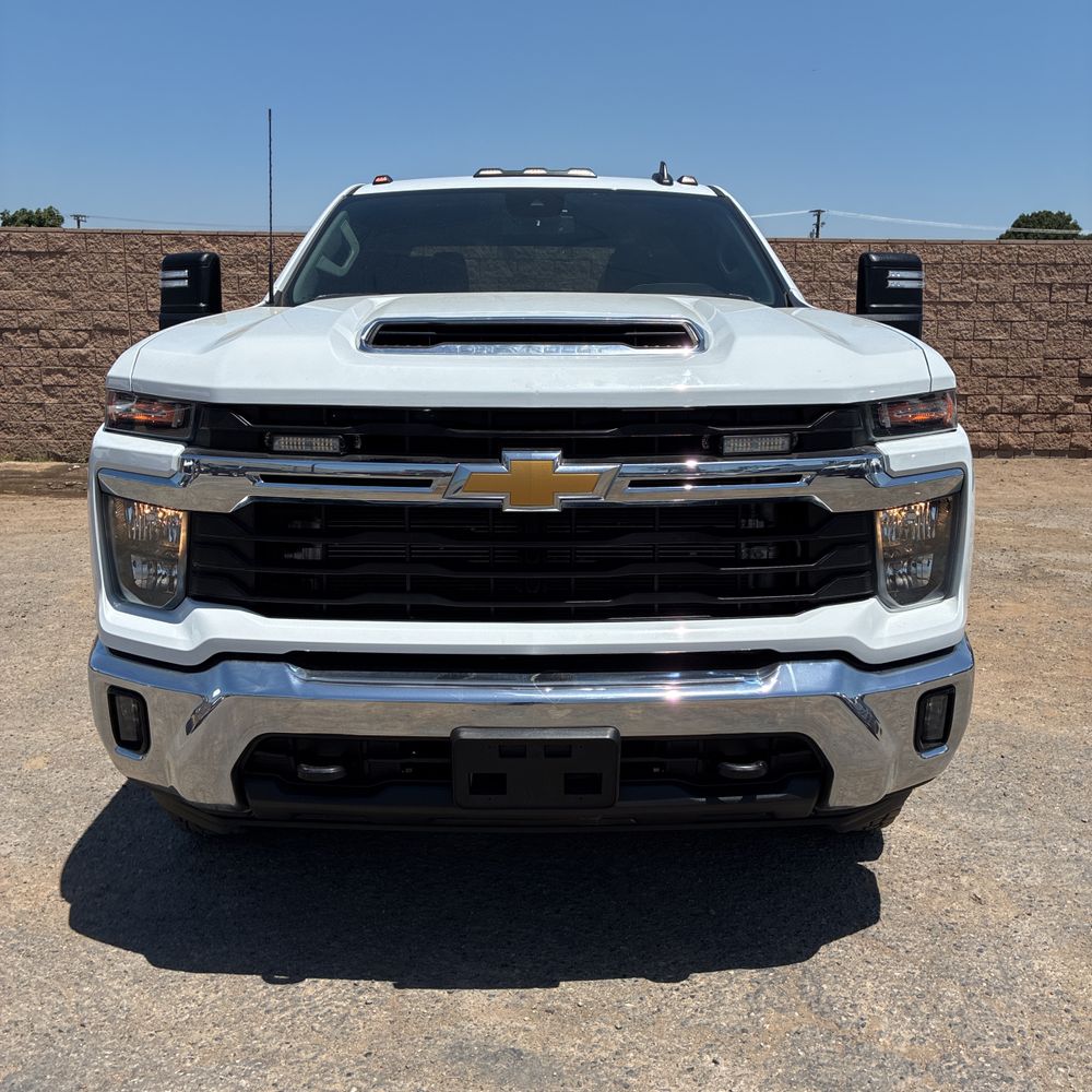 2024 Chevrolet Silverado 3500HD CC LT