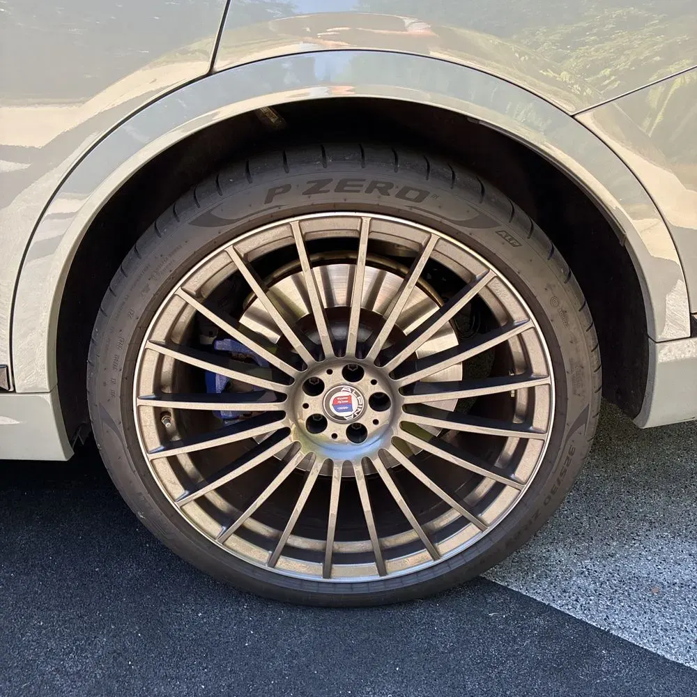 2024 BMW X7 Alpina XB7