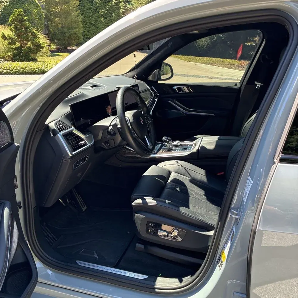 2024 BMW X7 Alpina XB7