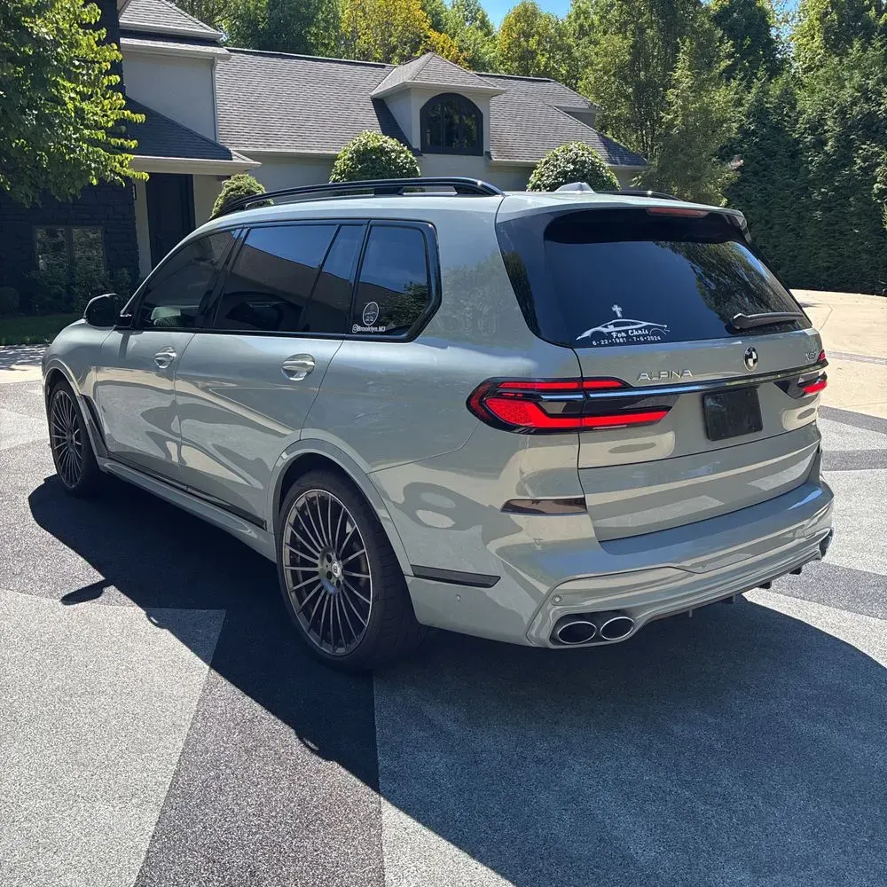 2024 BMW X7 Alpina XB7