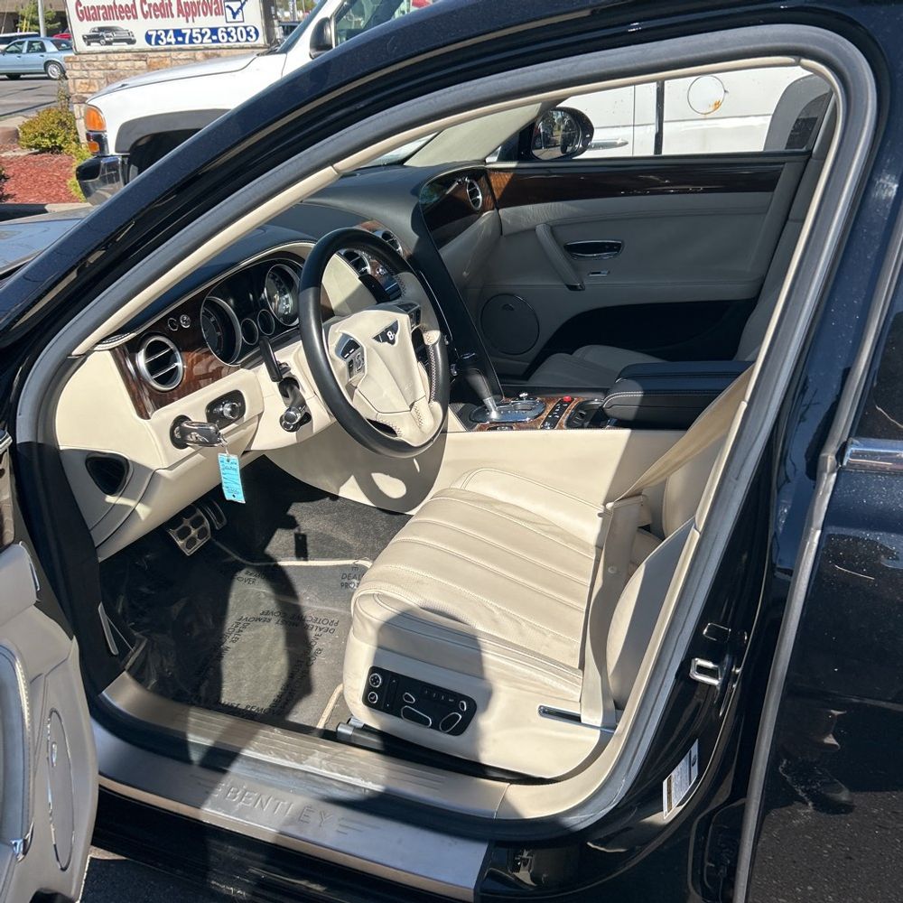 2015 Bentley  Flying Spur  Base