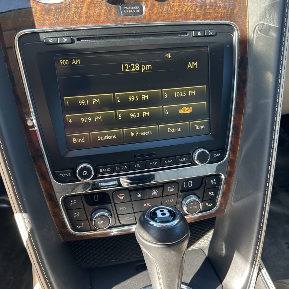 2015 Bentley  Flying Spur  Base