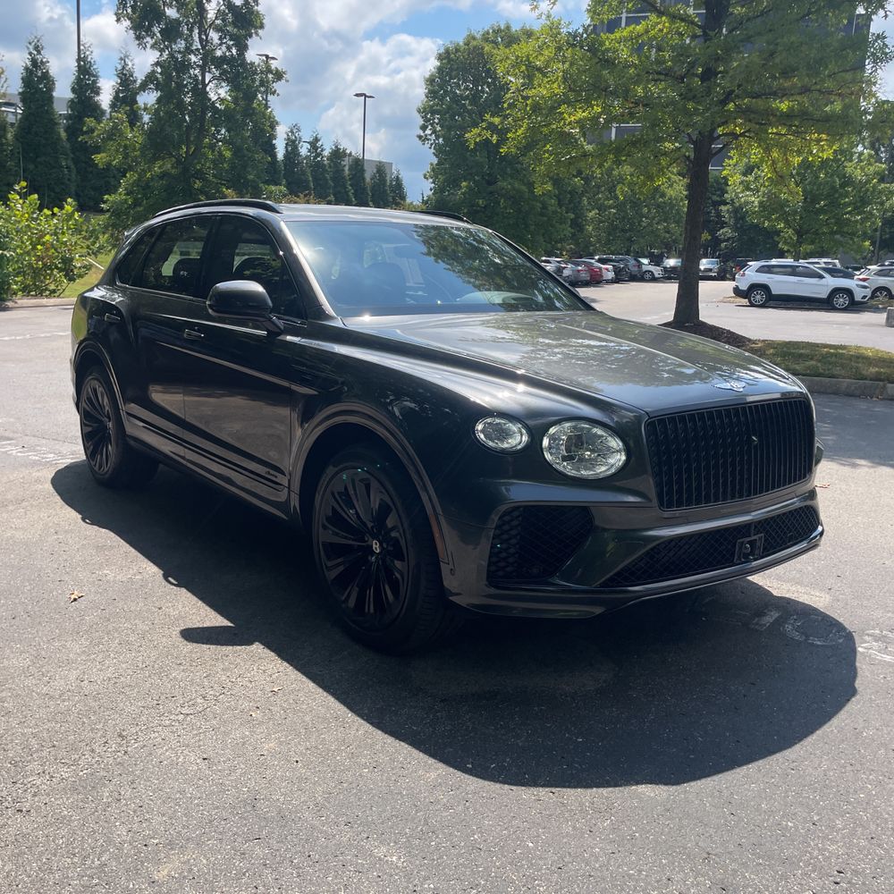 2024 Bentley Bentayga Base