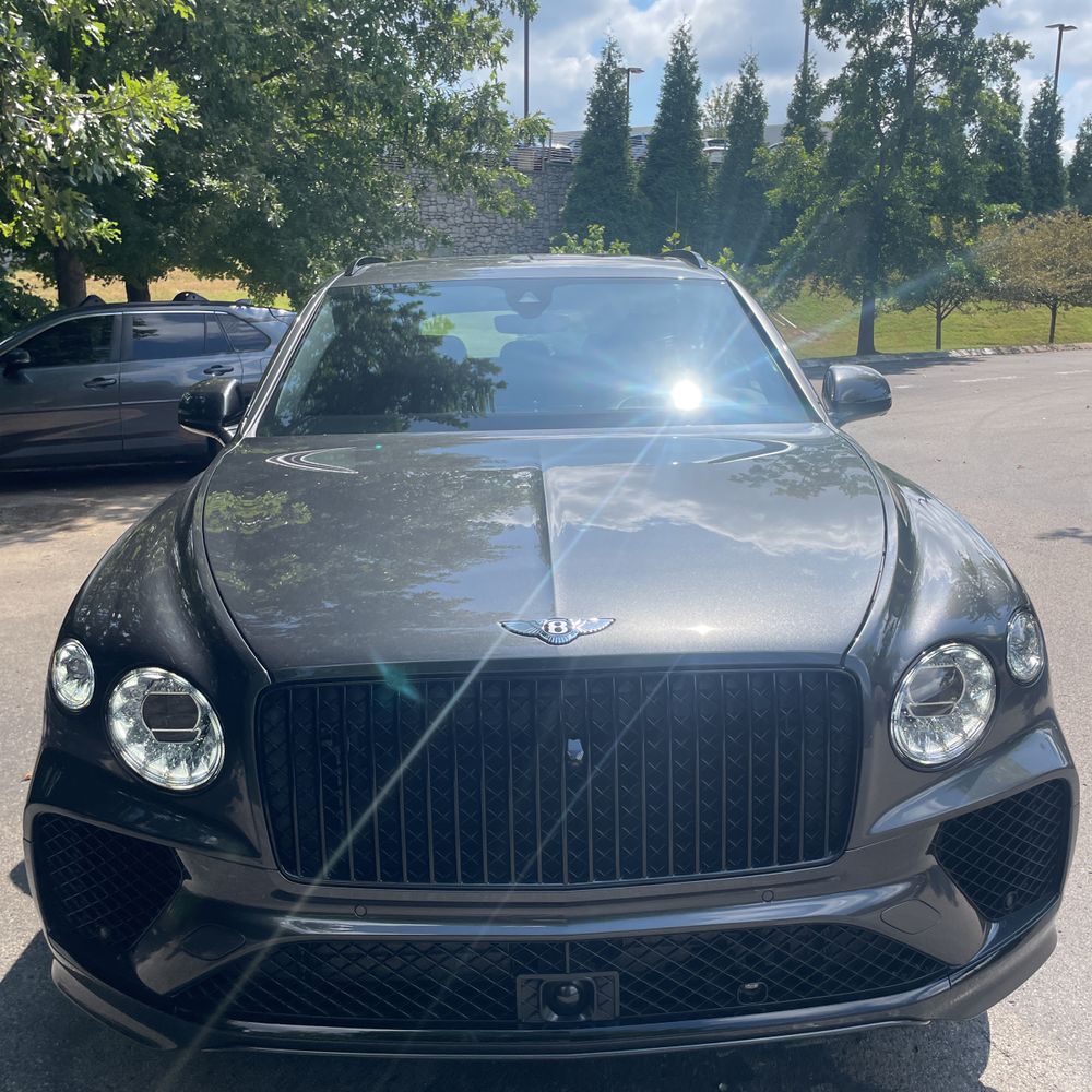2024 Bentley Bentayga Base