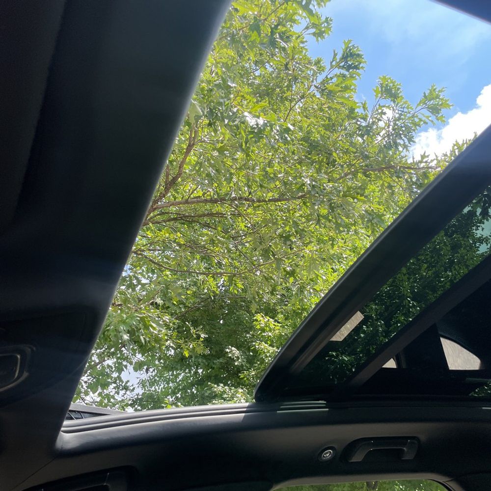 2024 Bentley Bentayga Base