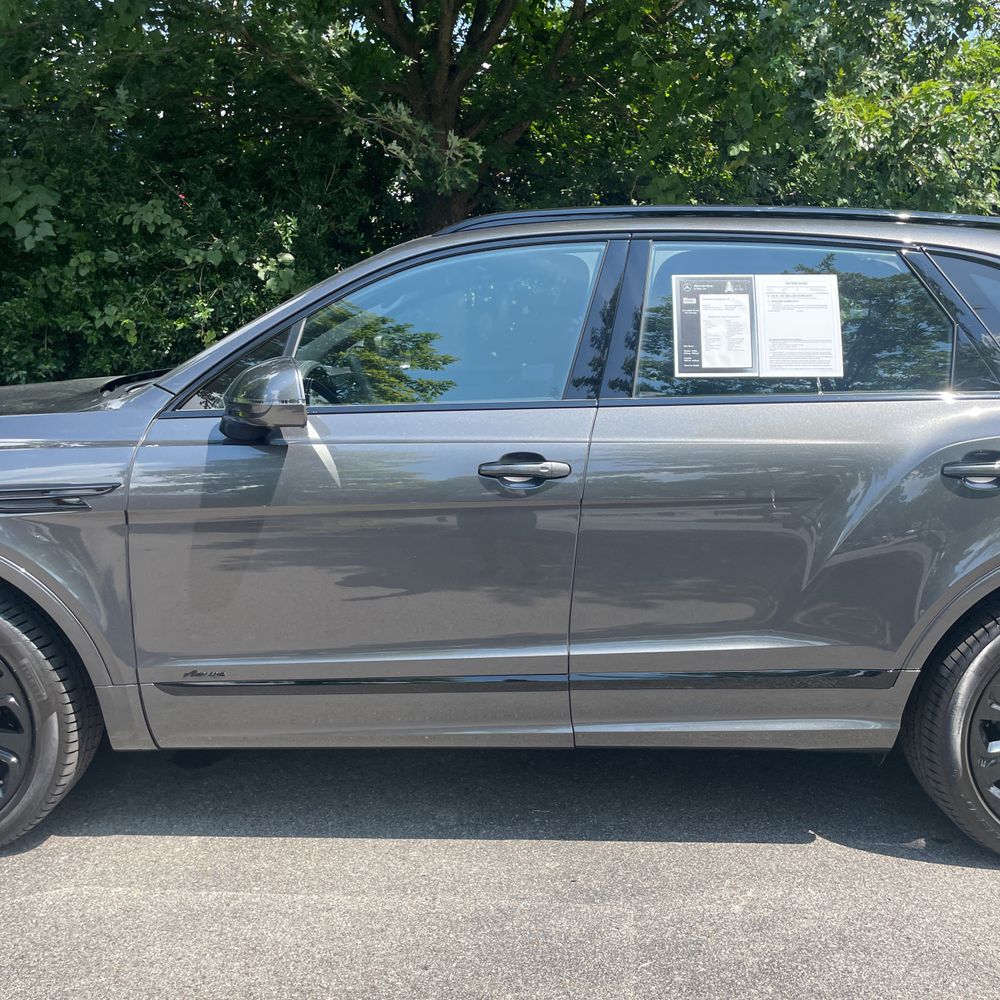 2024 Bentley Bentayga Base