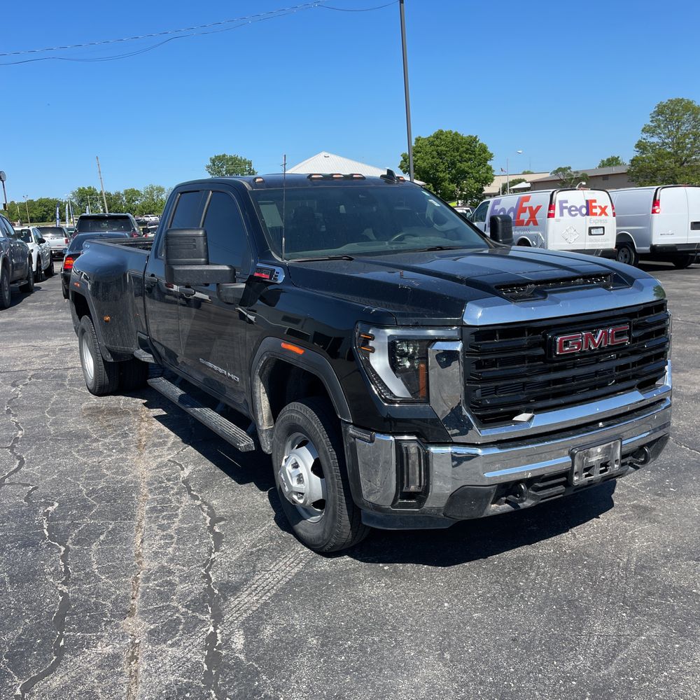 2024 GMC Sierra 3500HD Pro