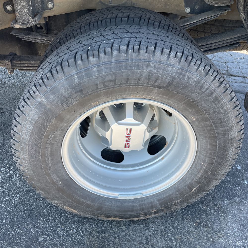 2024 GMC Sierra 3500HD Pro