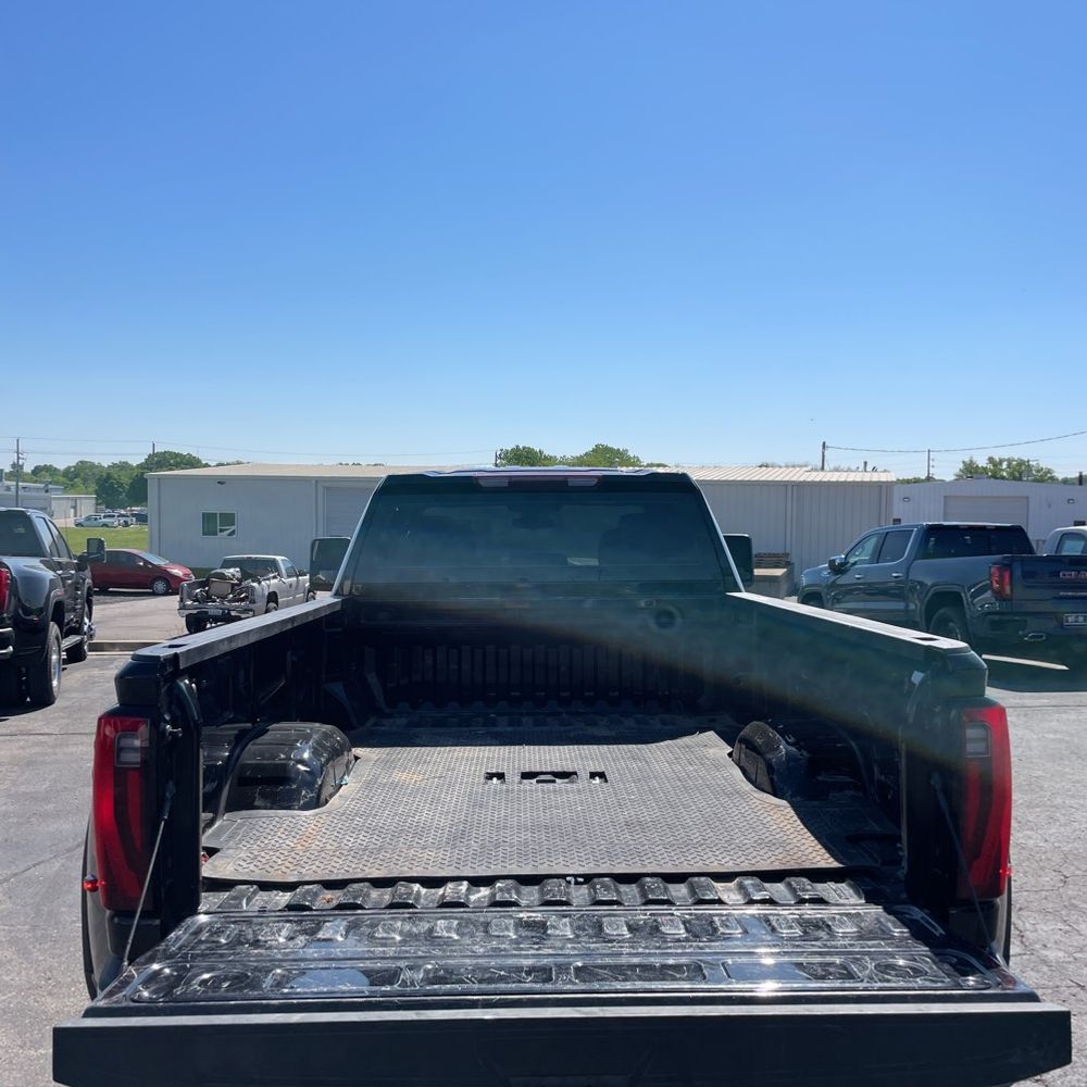 2024 GMC Sierra 3500HD Pro