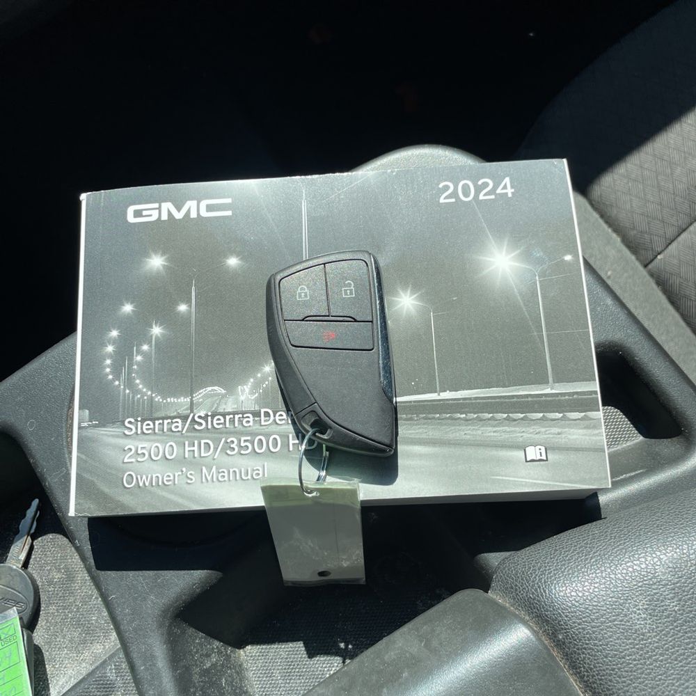 2024 GMC Sierra 3500HD Pro