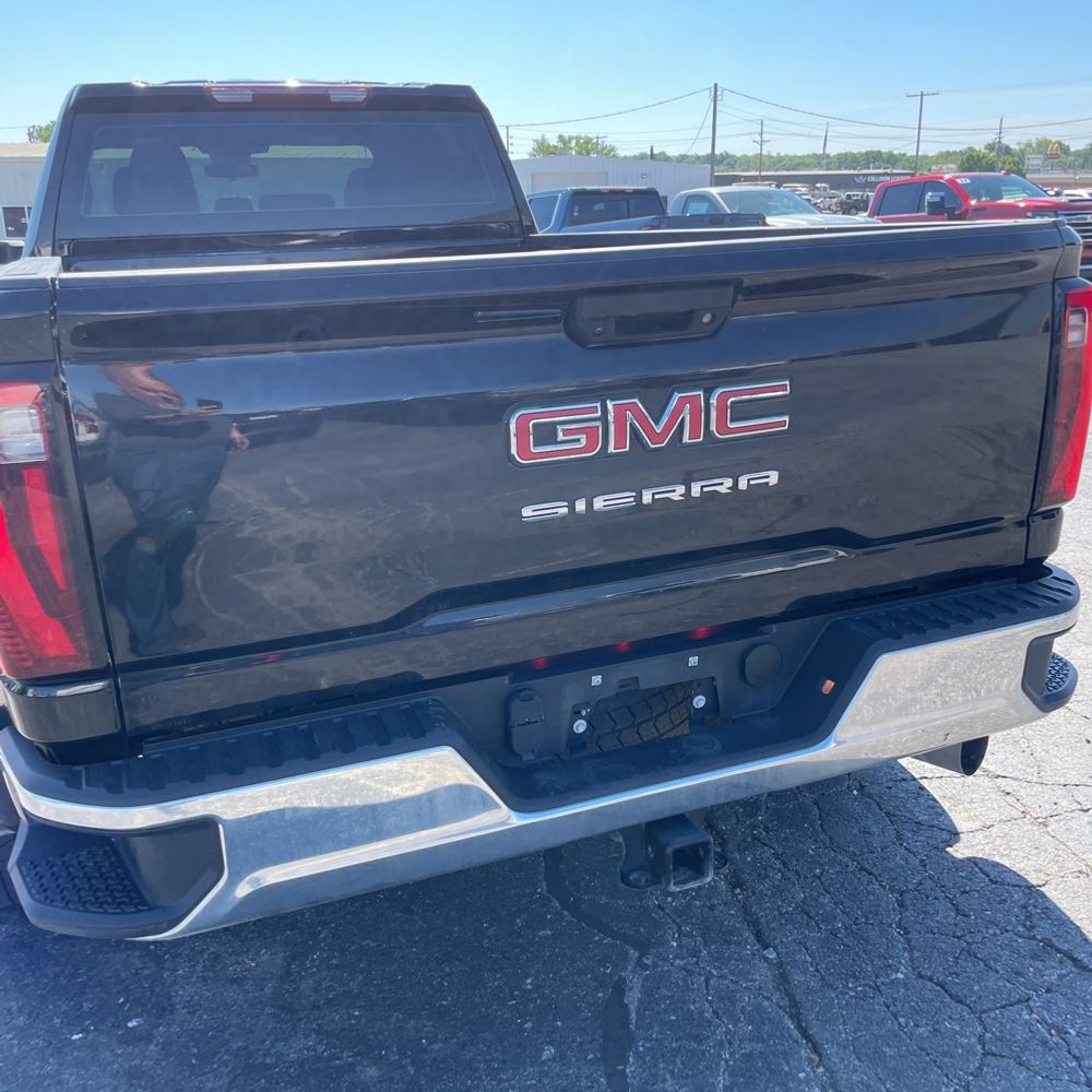 2024 GMC Sierra 3500HD Pro
