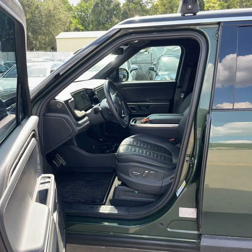 2022 Rivian R1S Launch Edition