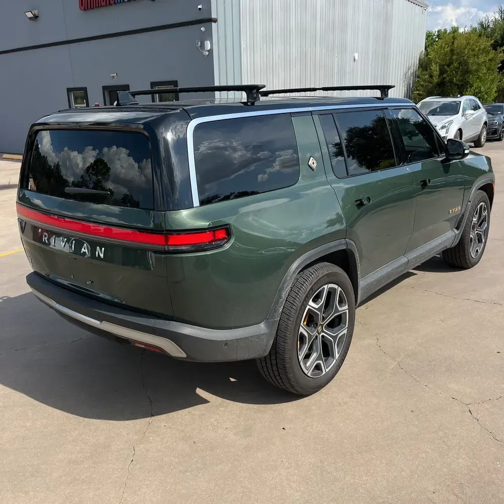 2022 Rivian R1S Launch Edition