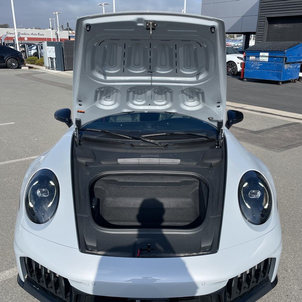2025 Porsche 911 Carrera GTS