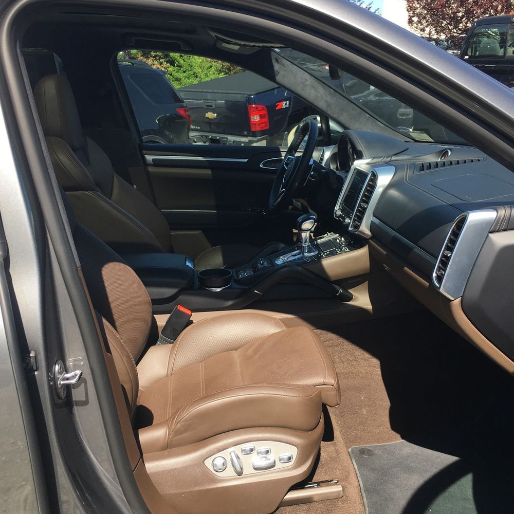 2017 Porsche Cayenne Turbo