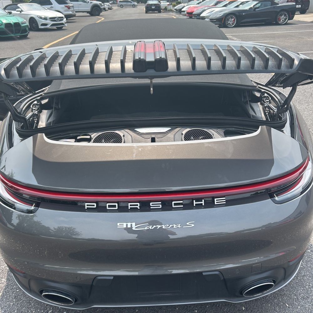 2022 Porsche 911 Carrera S