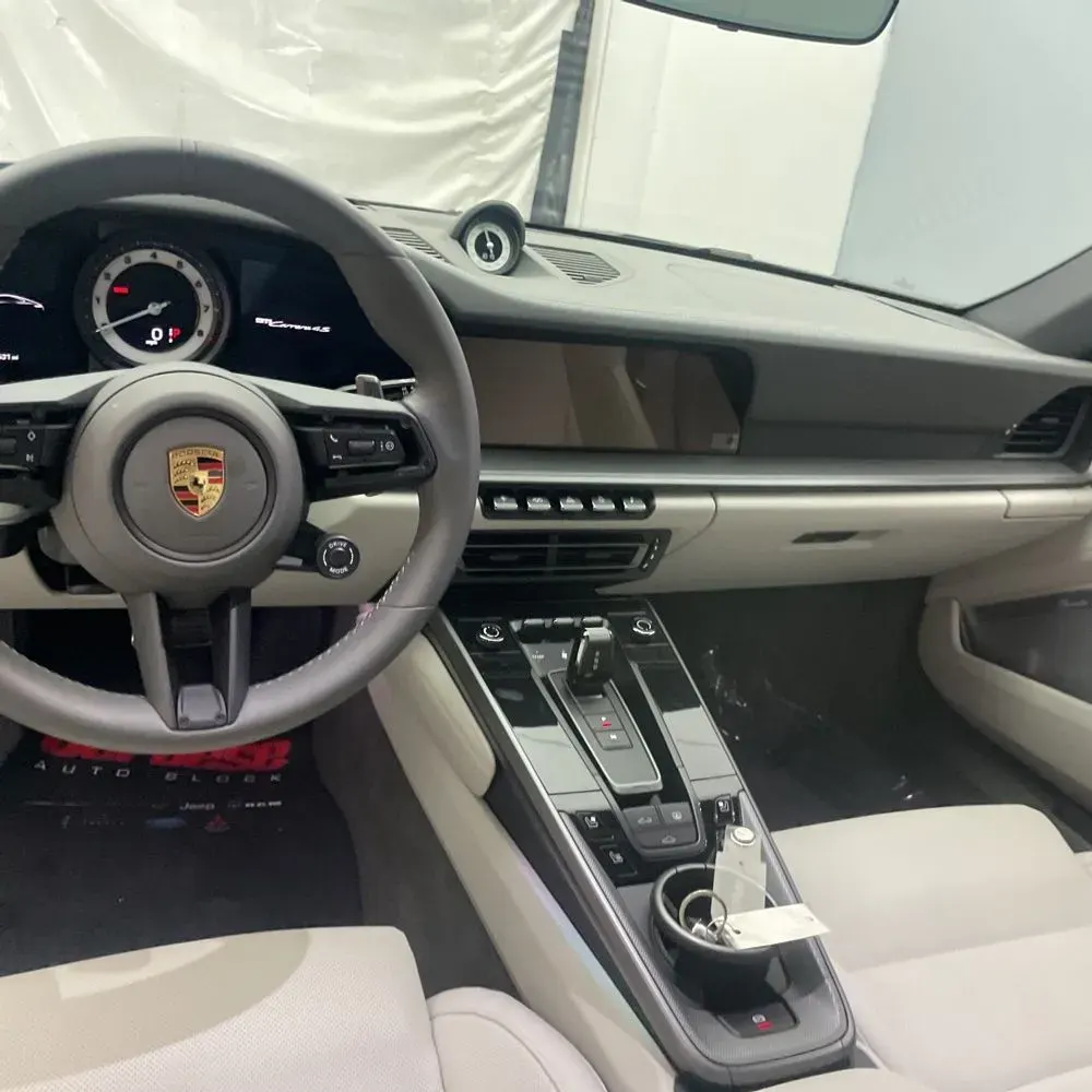 2024 Porsche 911 Carrera 4S