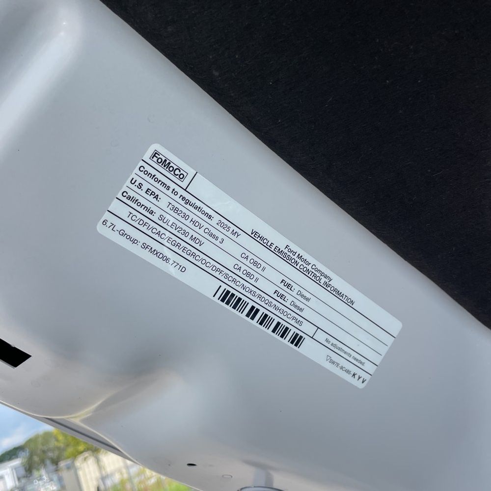 2025 Ford F-250 Super Duty Platinum