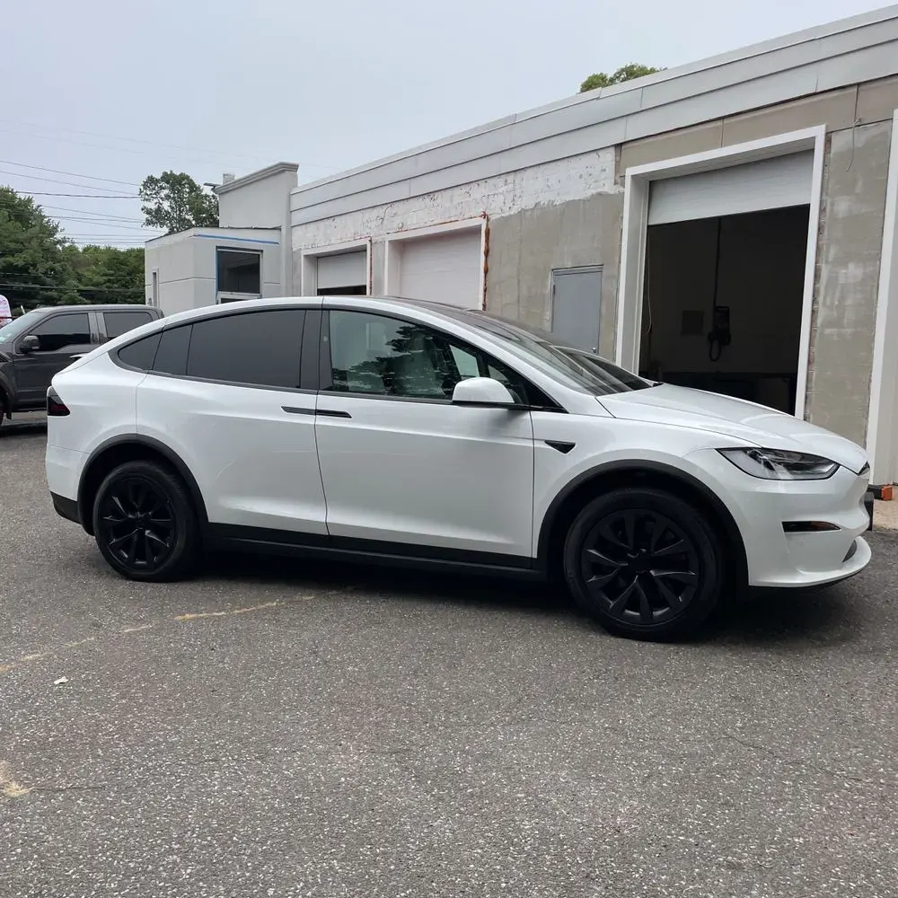 2022 Tesla Model X Plaid