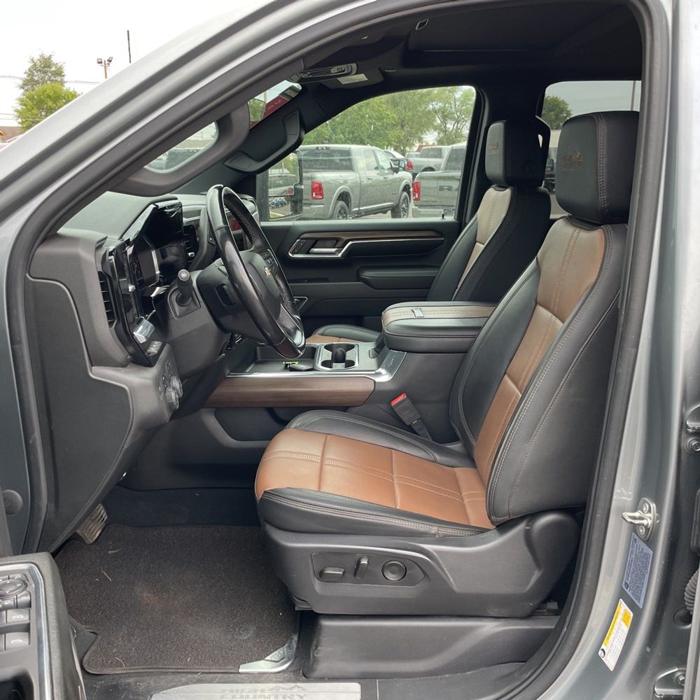 2024 Chevrolet Silverado 3500HD High Country
